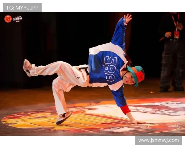 上海街舞队的进攻策略解析与街舞文化的深度融合探讨