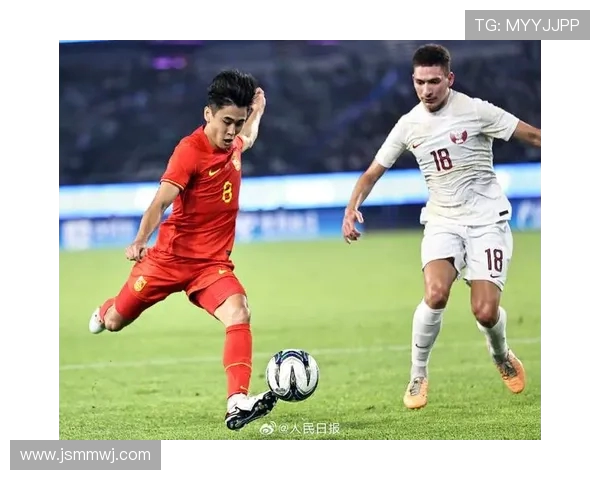 国足迎战韩国十二强赛全力以赴争取胜利展现团队精神 国足迎战韩国十二强赛全力以赴争取胜利展现团队精神