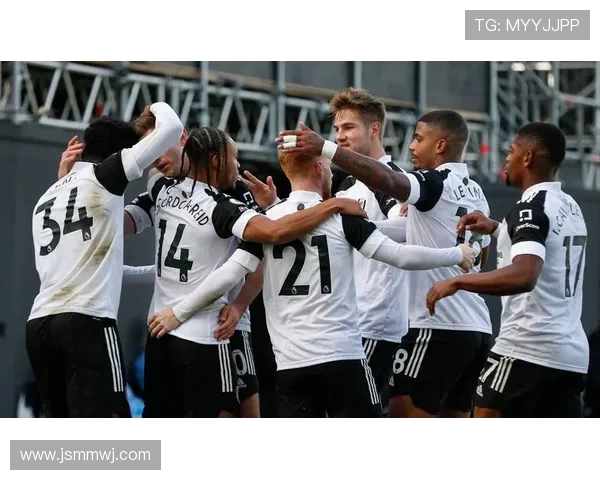 尤文图斯与曼联精彩对决回放全程回顾与分析